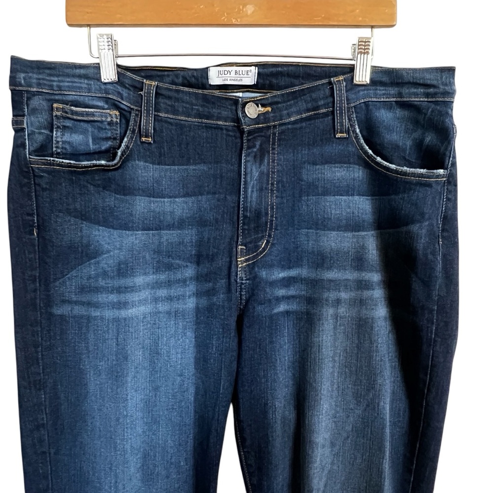 Judy Blue Women's Dark Blue Jeans